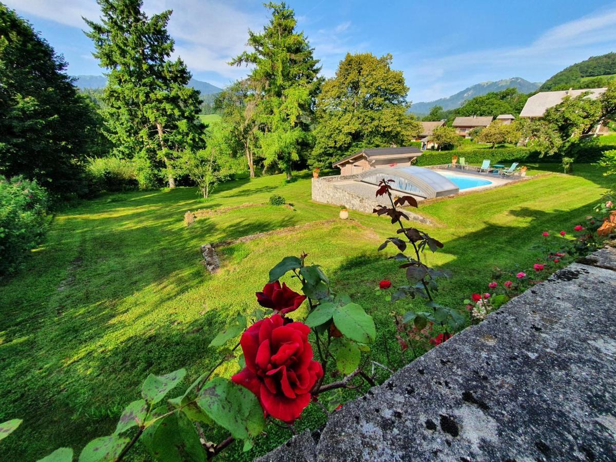 La Belle Des Praz Villa Mieussy Luaran gambar