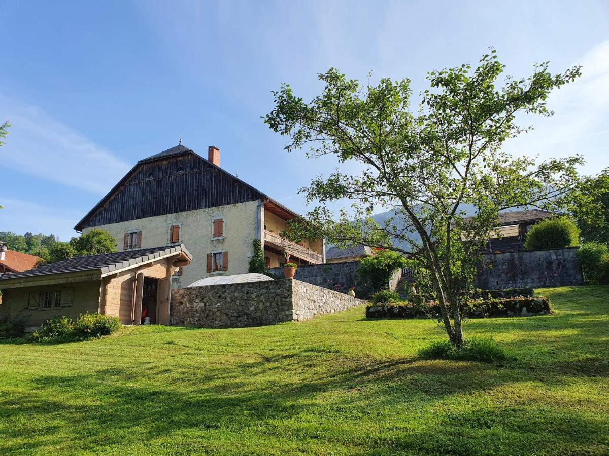La Belle Des Praz Villa Mieussy Luaran gambar